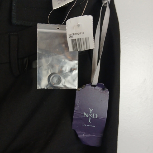 NWT NYDJ 12 Black Straight Leg Slacks Womens Pants Pockets Trim Office Business - Picture 8 of 8